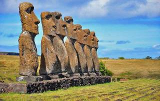Ahu Akivi, Visit Easter Island