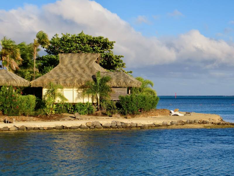 Beach Bungalow, InterContinental Moorea Review