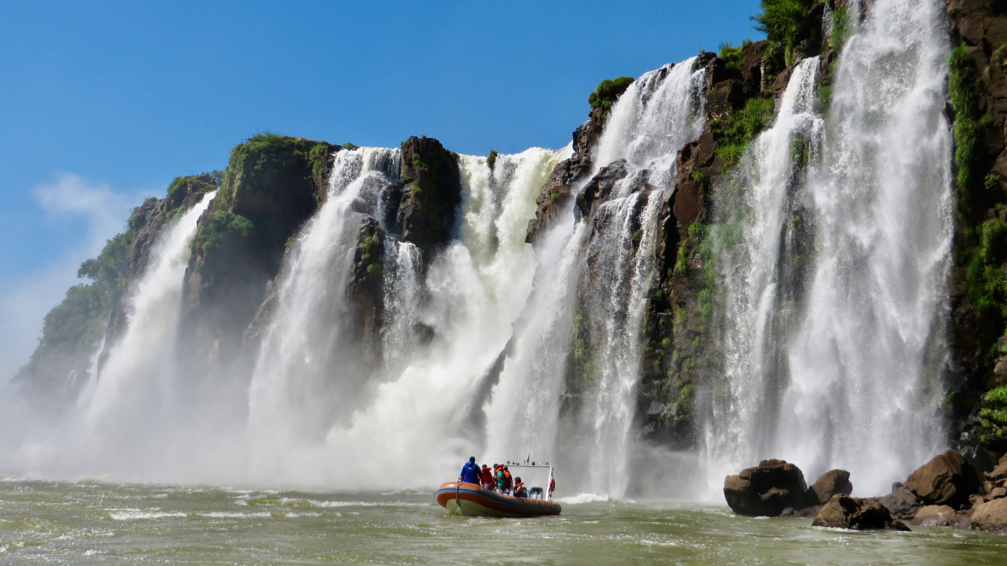 Iguazú Falls Argentina Visit, River Cruise about to get wet
