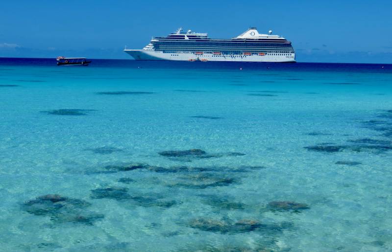 Oceania Marina, Rangiroa Shore Excursion
