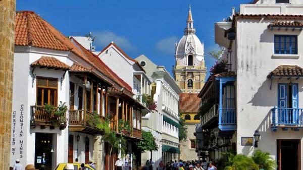 Old Town, Old Walled City, Visit Cartagena Cathedral, Colombia