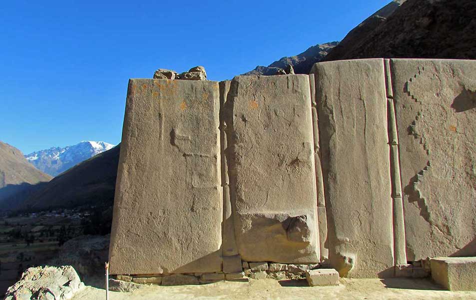 Giant Stone Blocks, Inca Ruins, Ollantaytambo Visit