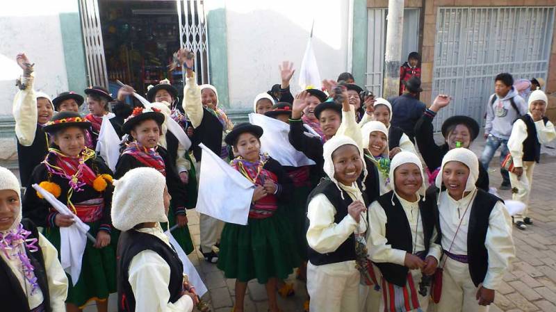Happy Puno School Kids, Altitude Sickness in Puno