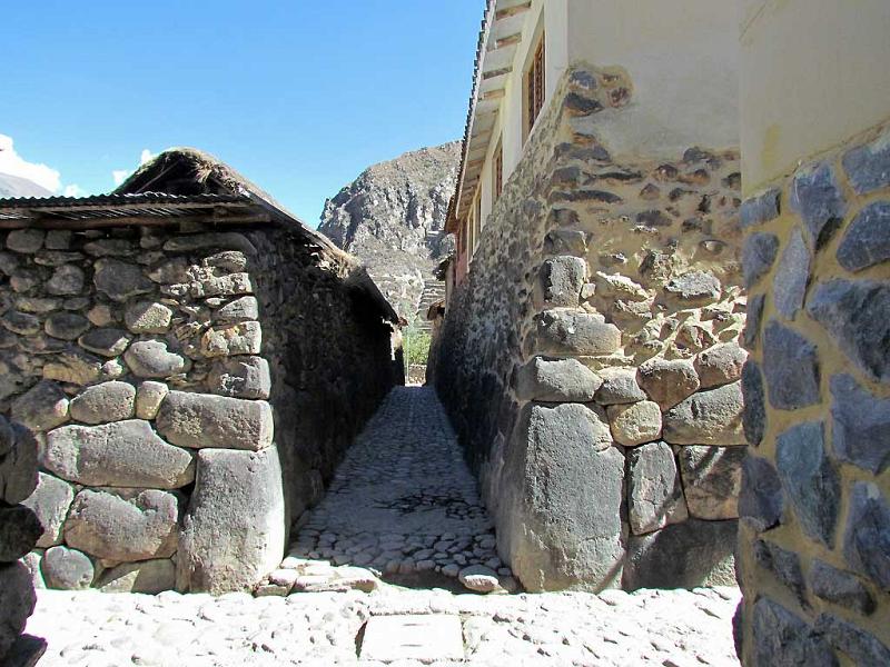 Inca Ruins in Town and on the Hill, Ollantaytambo Visit