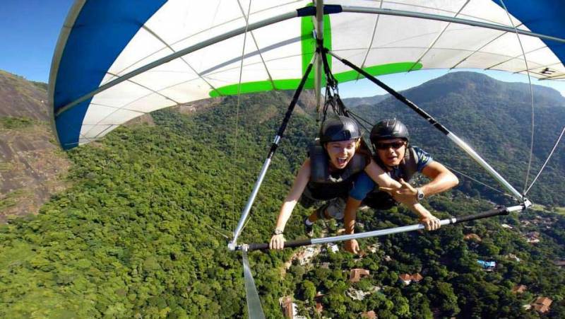 Kathryn takes Control, Just Fly, Hang Gliding Rio