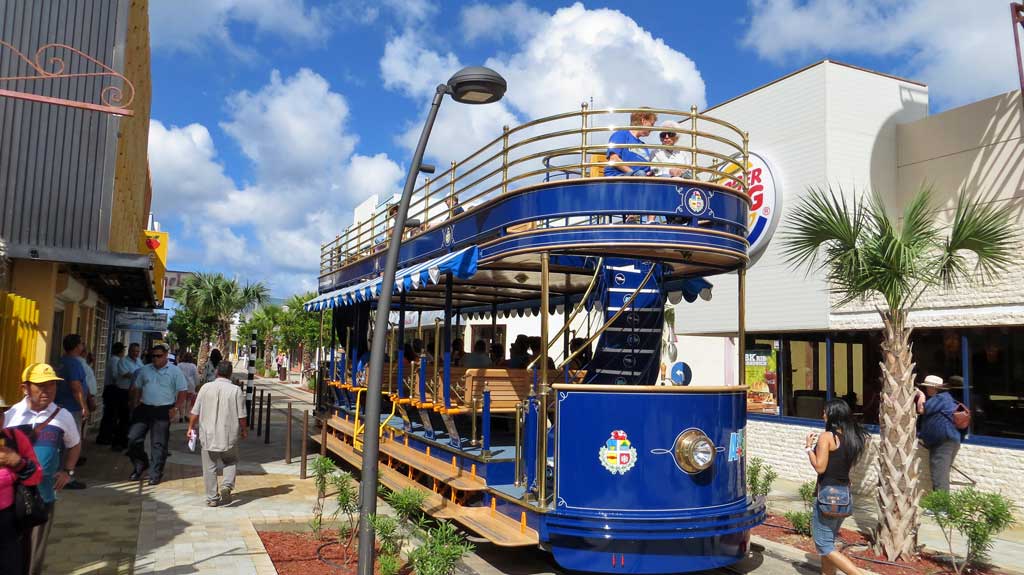 trolley tour aruba
