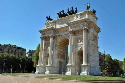 Arco della Pace, Visit Milan