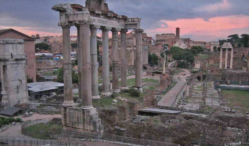 Forum at Night, Two Days in Rome