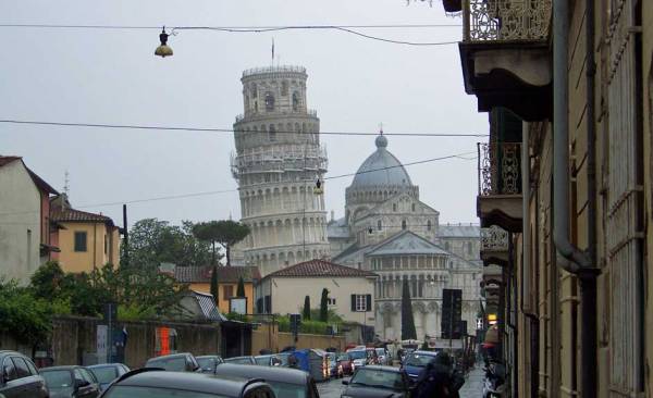 Leaning Tower Approach, Pisa Self Guided Tour