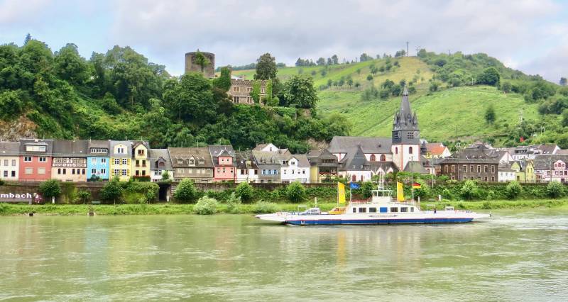 Niederheimbach and Heimburg Castle, Romantic Rhine
