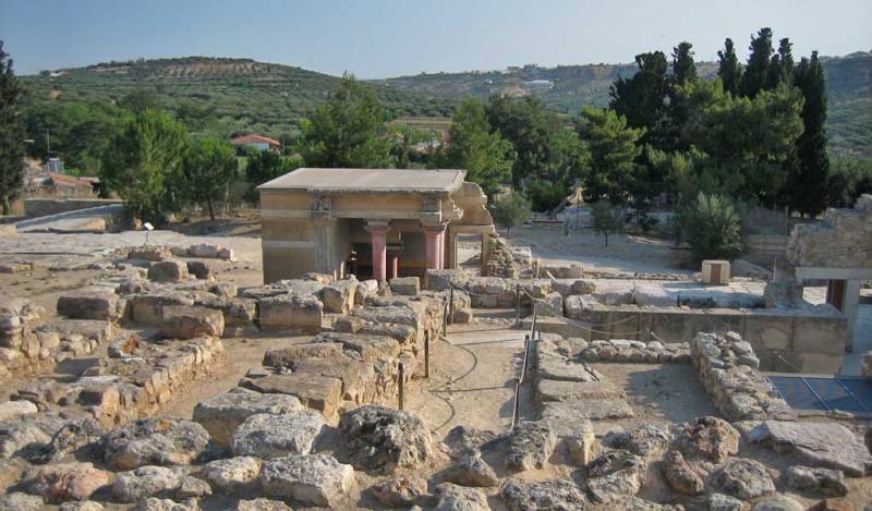 Ruins, Palace of Knossos, Heraklion Shore Excursion
