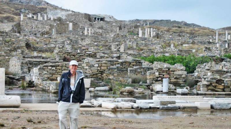 Tim, Delos Day Trip