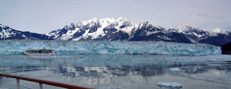 Hubbard Glacier Approach