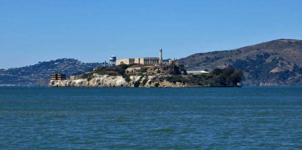 Alcatraz from Fisherman's Wharf, Visit San Francisco
