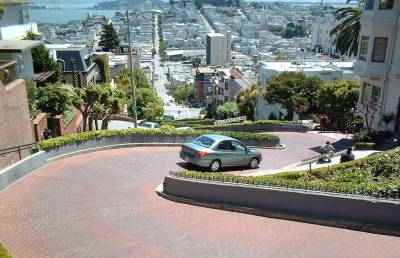 Lombard Street, Visit San Francisco
