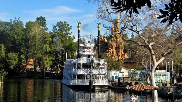 Mark Twain River Boat, Disneyland, Visit Anaheim