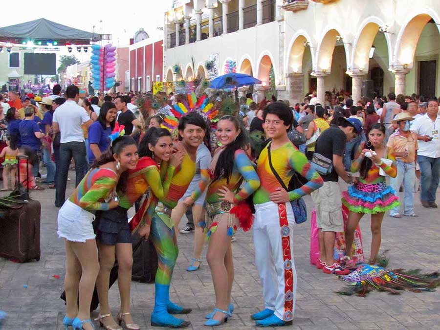 Carnaval, Valladolid, Chichén Itzá Tour