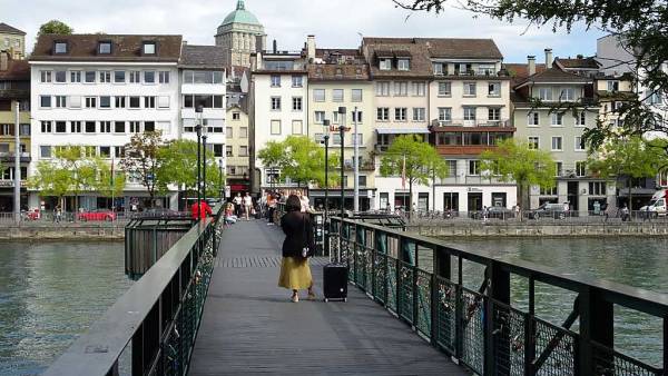 Mühlesteg, Love Lock Bridge, Zurich Old Town
