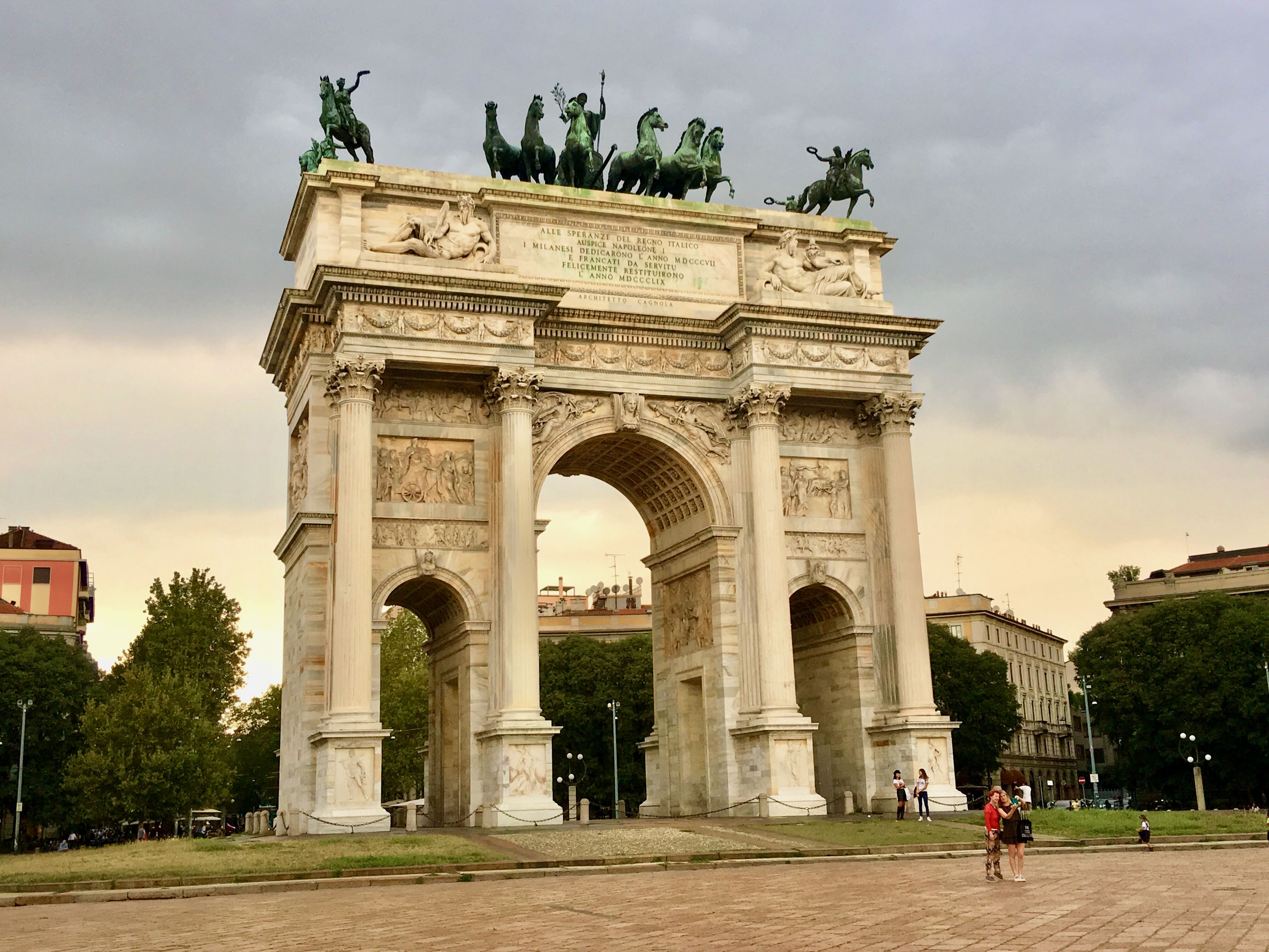 Peace Arch, Milan Visit