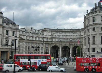 Admiralty Arch, Visit London