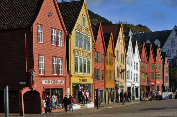 Bryggen Wharf Historic Wood Buildings, Visit Bergen