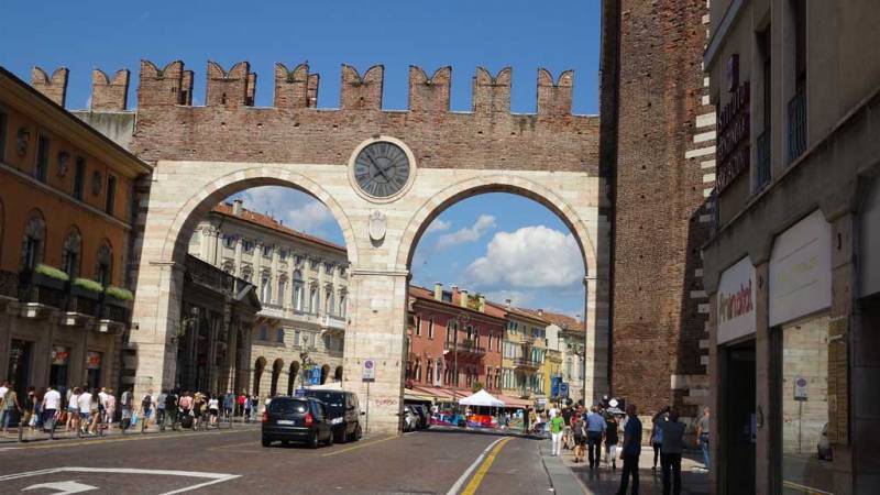 Verona Old Town Gate, Verona Visit