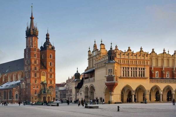 St Mary's Basilica, Cloth Hall, Market Square, Krakow