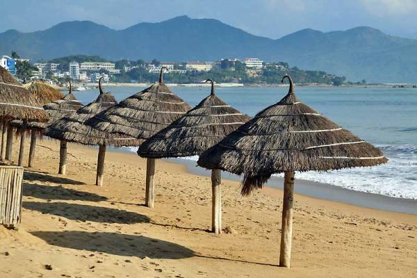 Visit Nha Trang Beaches