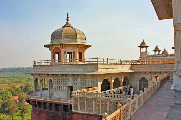 Gallery of Pillars, Agra Fort, Visit Agra