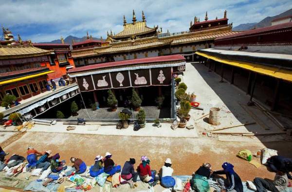Jokhang Temple, Visit Lhasa, Tibet