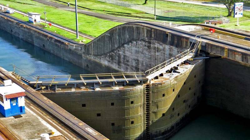 Gatun Locks, Visit Panama Canal