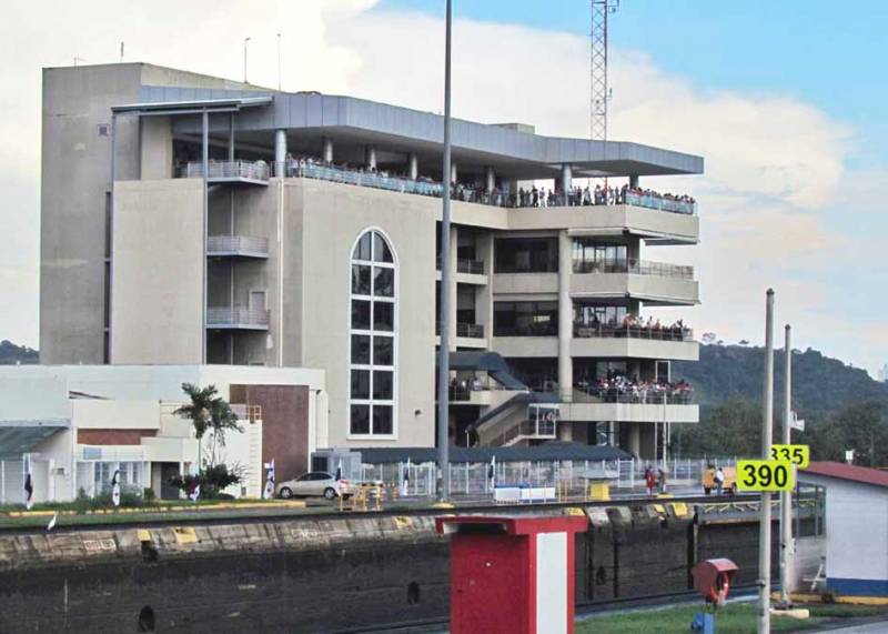 Miraflores Observation Deck, Visit Panama Canal