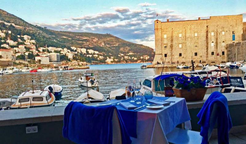 Gradska Kavana Arsenal Restaurant, Dubrovnik Old Port