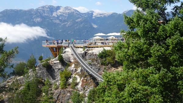Sea to Sky Gondola Summit Lodge, Sky Pilot Suspension Bridge