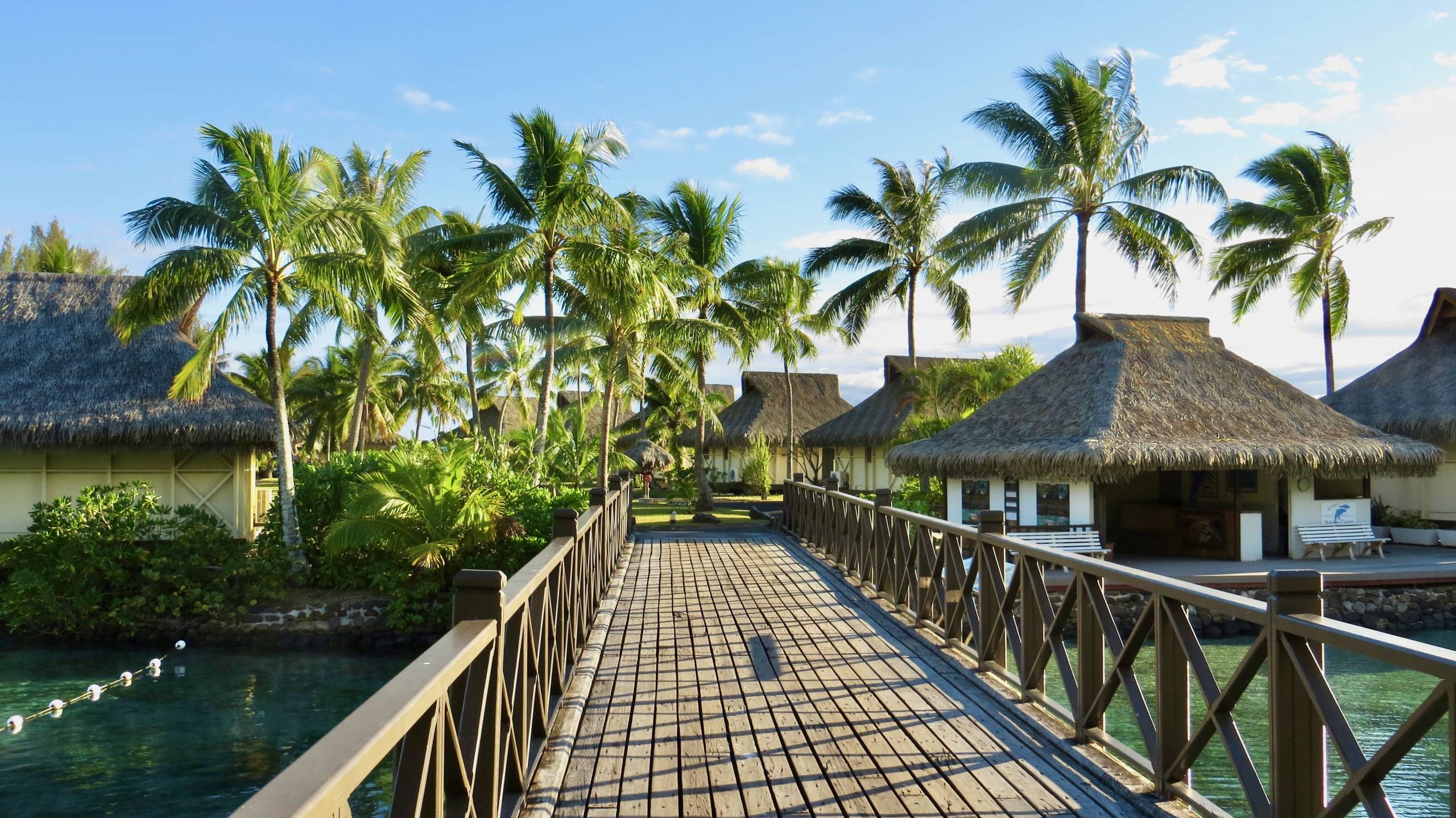 InterContinental Overwater Bungalow Access