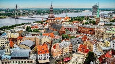 Visit Latvia, Riga Old Town, rainhard2 @ Pixabay
