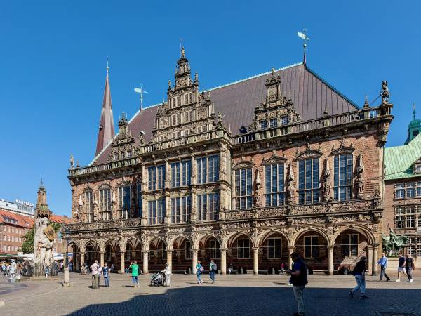 Top 10 Things to See and Do in Bremen, Bremen Rathaus, Dietmar Rabich @Wikimedia