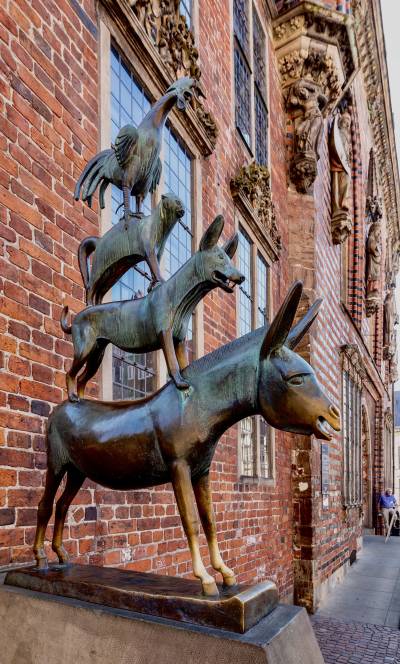 Top 10 Things to See and Do in Bremen, Musicians of Bremen, Dietmar Rabich @Wikimedia