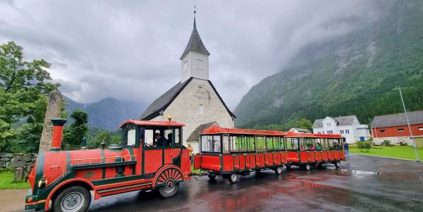 Top 10 Things to See and Do in Eidfjord