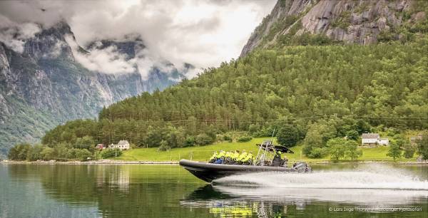 Top 10 Things to See and Do in Eidfjord