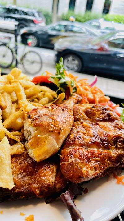 Ma Poulet Mouillee Restaurant