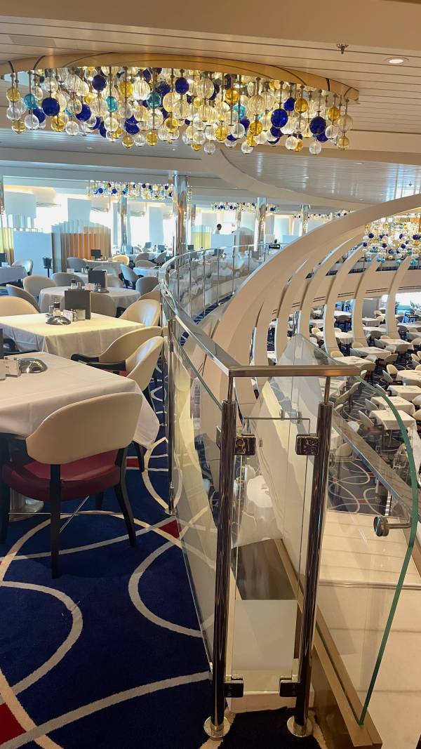 HAL Rotterdam, Dining Room