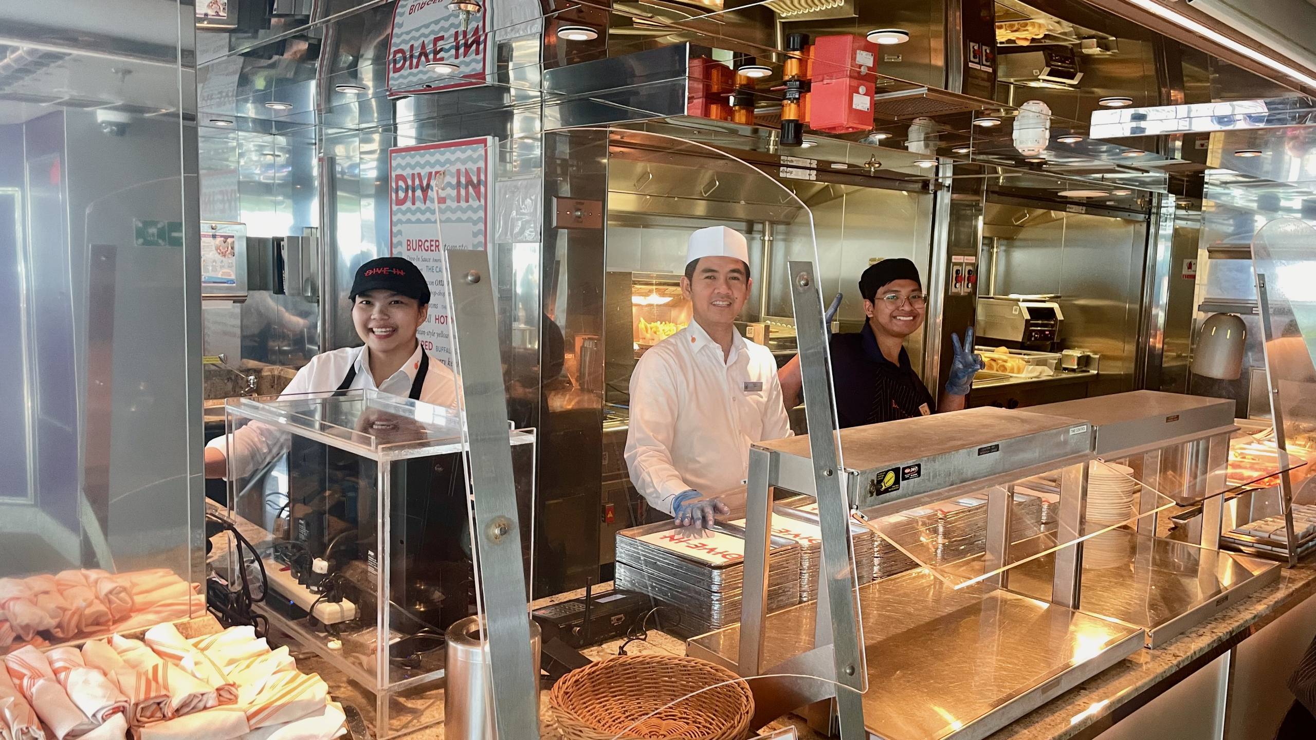 HAL Rotterdam, Dive-In Burgers
