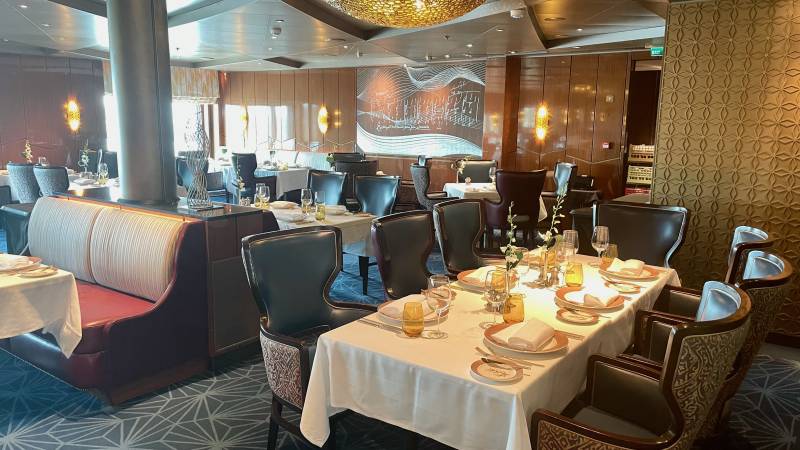 HAL Rotterdam, Pinnacle Grill