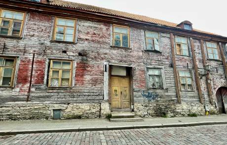 Tallinn Historic Wood House Tallinn Historic Wood House