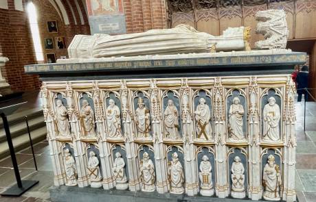 Queen Margrete I Sarcophagus Roskilde Cathedral from year 1423 Queen Margrete I Sarcophagus Roskilde Cathedral from year 1423