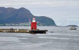 Molja Lighthouse, Alesund Molja Lighthouse, Alesund
