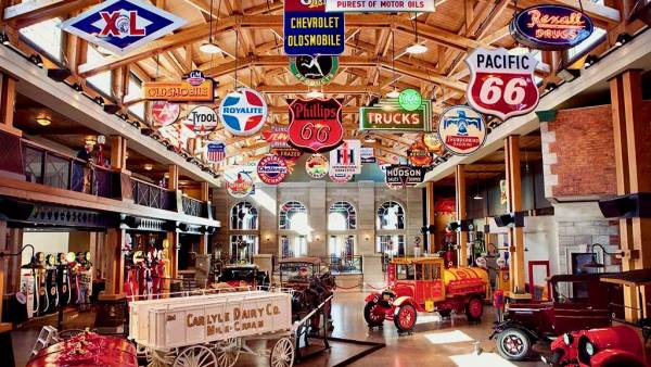 Gasoline Alley, Heritage Park