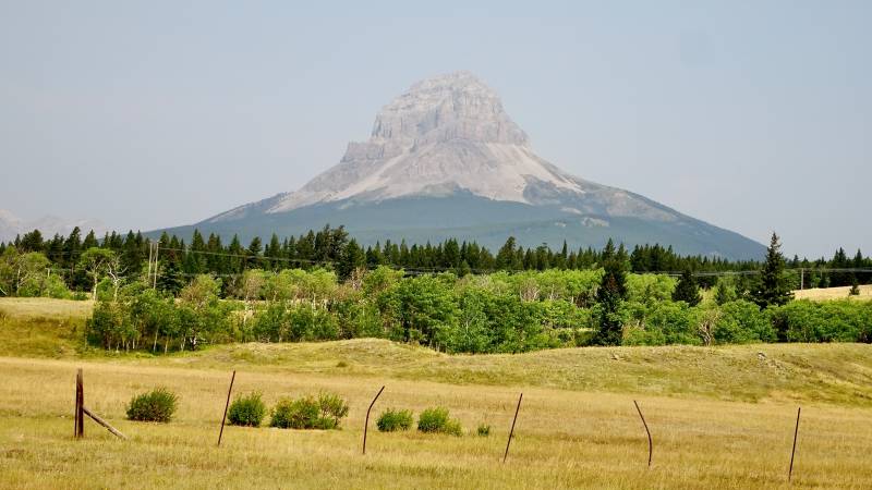 Crowsnest Mountain
